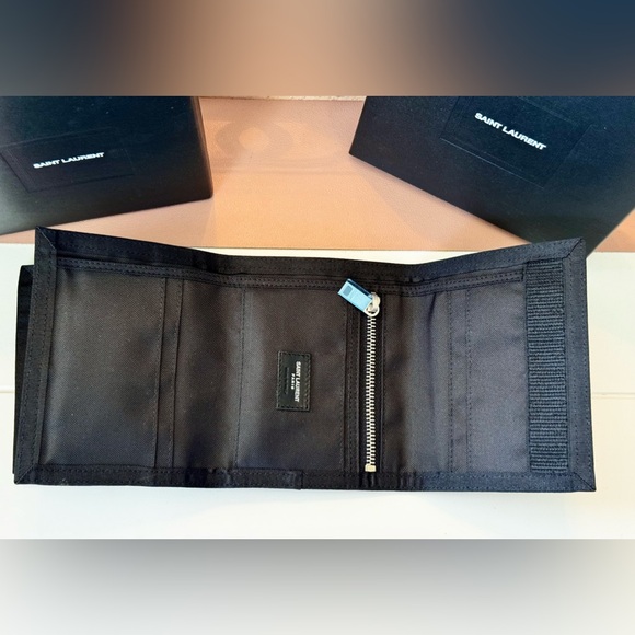 New Saint Laurent UniSex Wallet Choose 1 - Picture 3 of 7